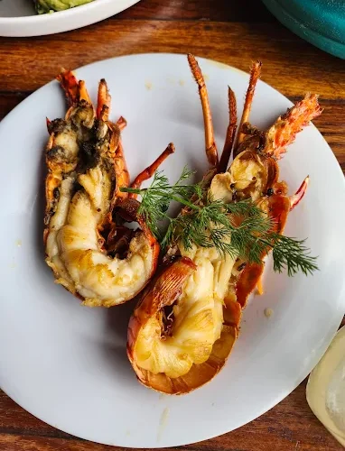 Delicious Delights: Grilled Lobster at Restaurant Villa Ortegas